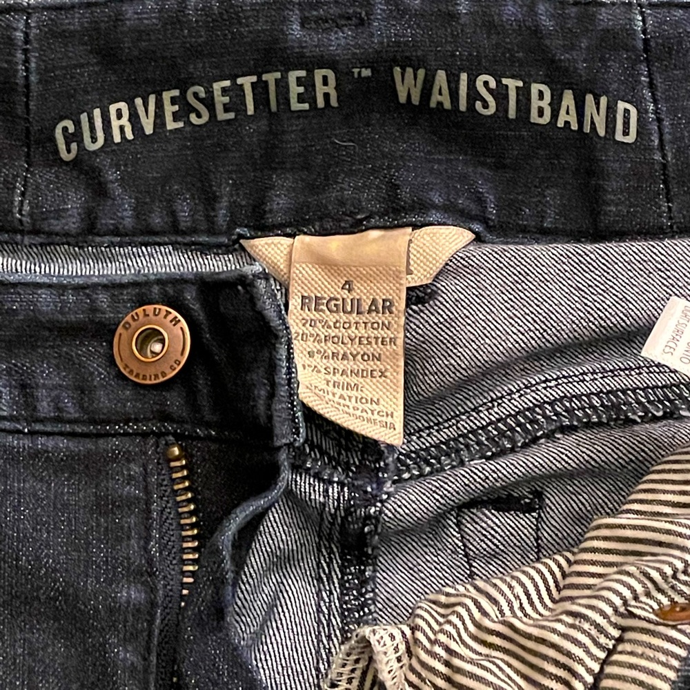 EUC LIKE NEW DULUTH TRADING CO Curvesetter Carpenter Jeans